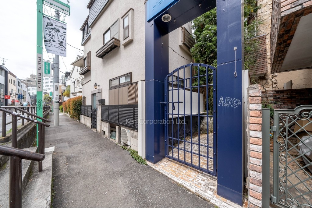 キャットハウス