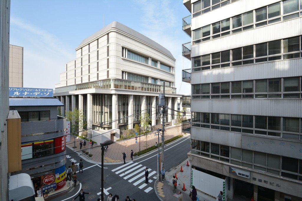 トーシン信濃町駅前ビル