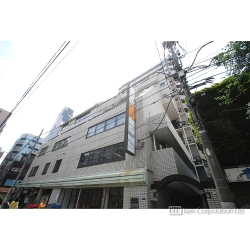 テェアーカテリーナ