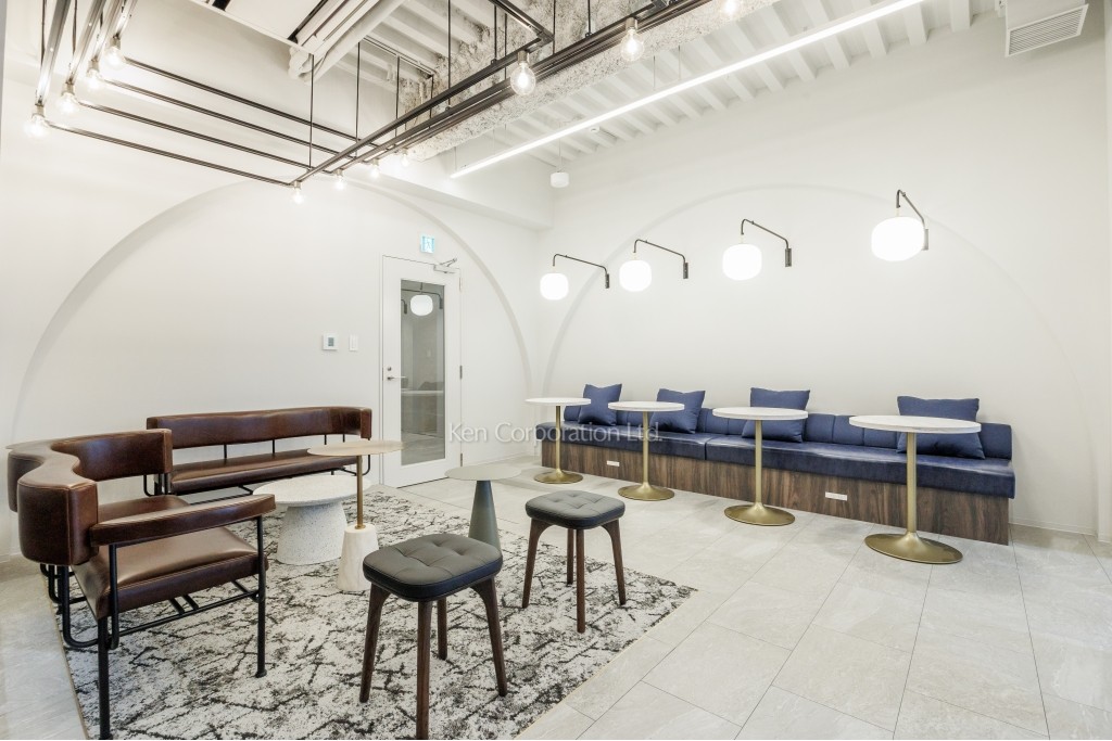 THE GATE GOTANDA EAST