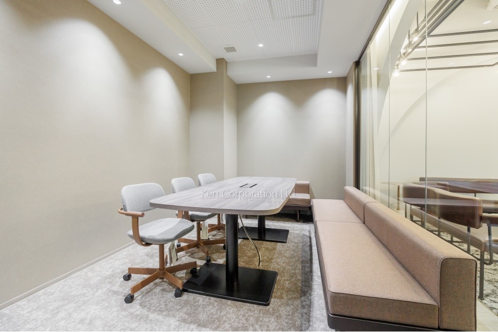 THE GATE GOTANDA EAST