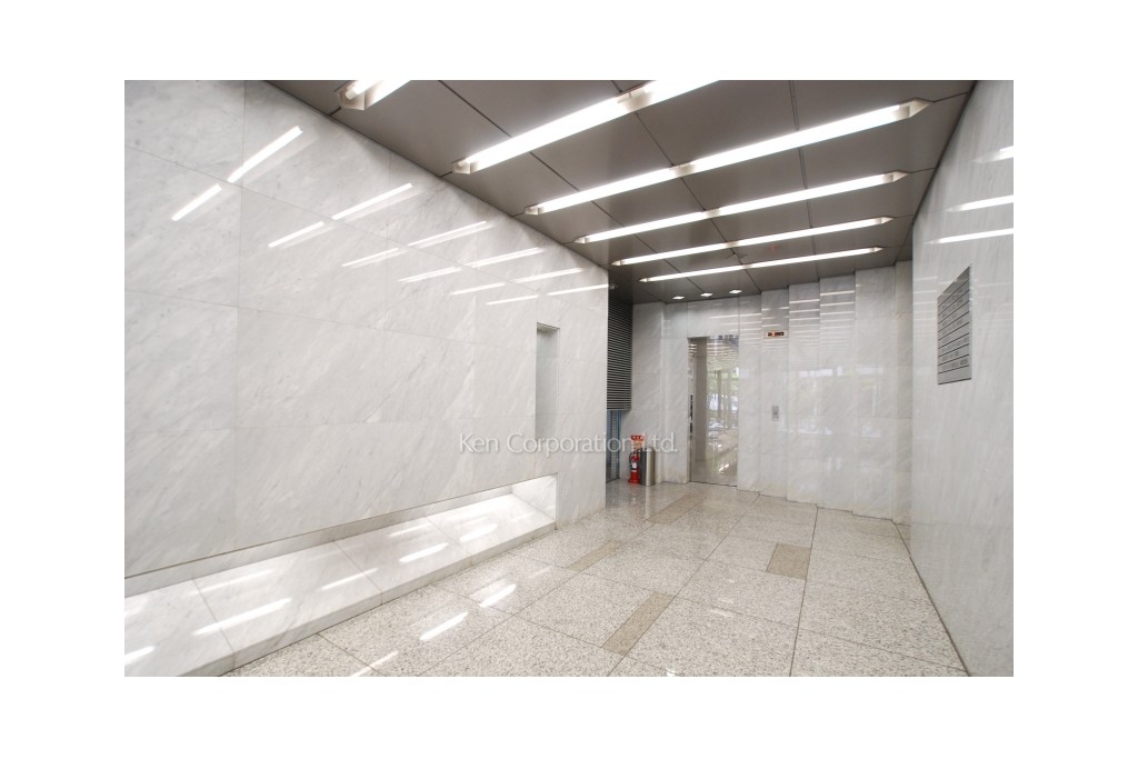 THE GATE GOTANDA EAST