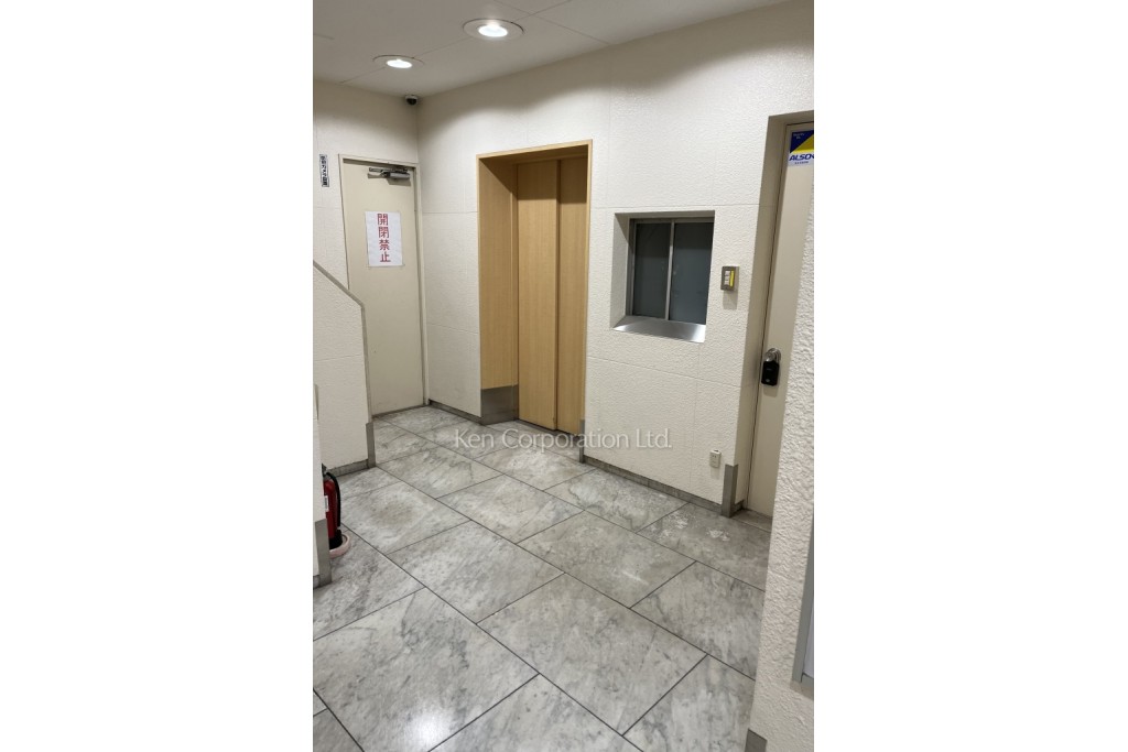 バッカス第三ビル