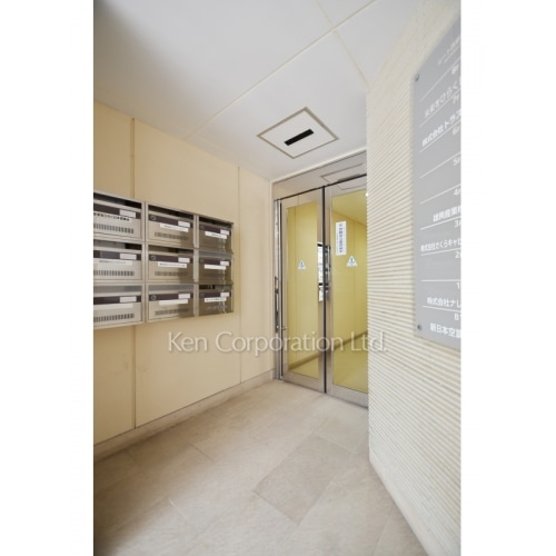 ルート西新橋ビル