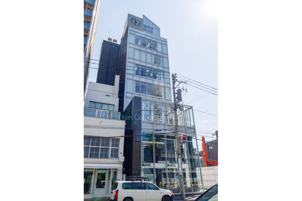 ピーズ南青山ビルディング