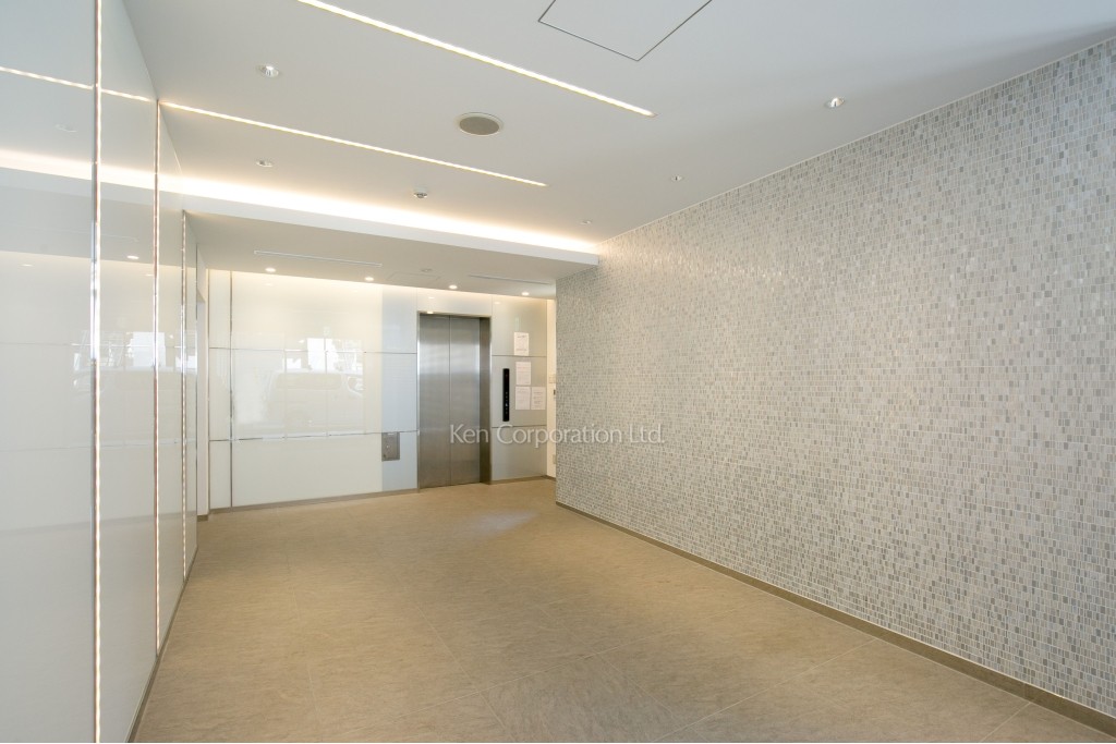 ピーズ南青山ビルディング