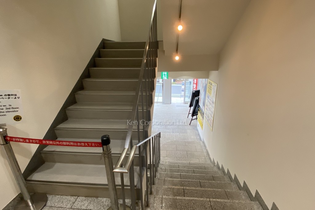 TOKYU REIT 表参道スクエア