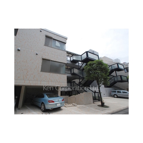 ガーデン南青山