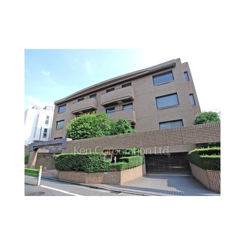 ファミグリア西麻布