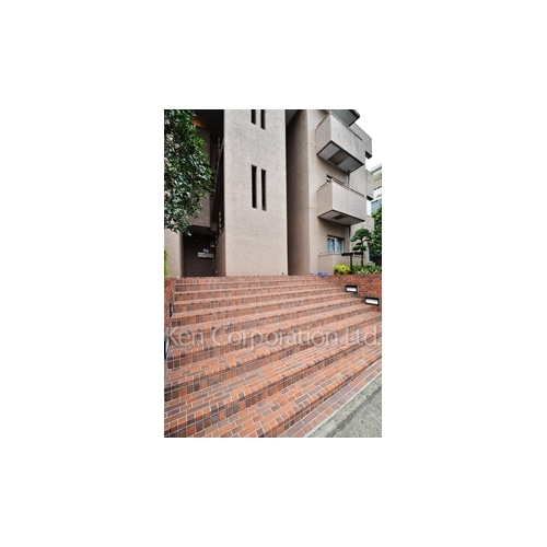 長谷川アパートメント