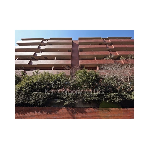 麻布永坂ハウス