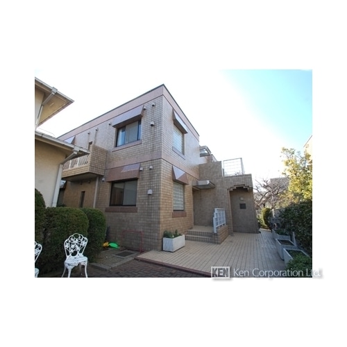 ＴＨＥ　ＡＲＫ