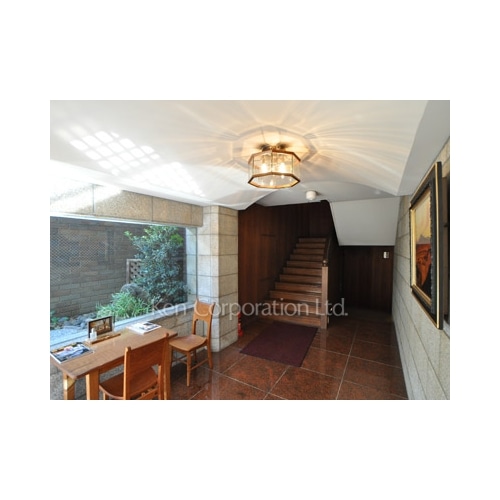 諏訪台マンション