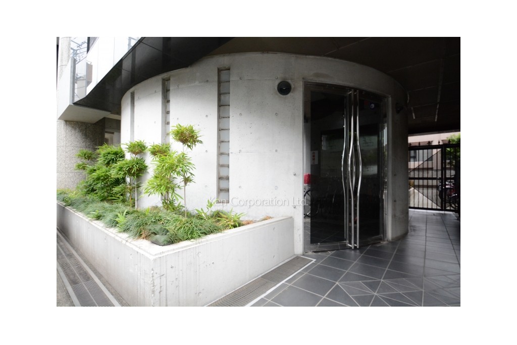 アポロホール ルナハウス