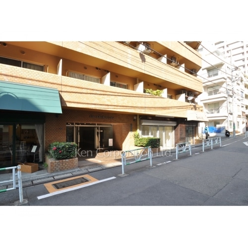 バロール代々木