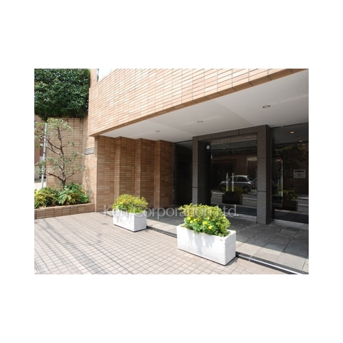 ＨＯＵＳＥ　ＫＡＮＫＩ