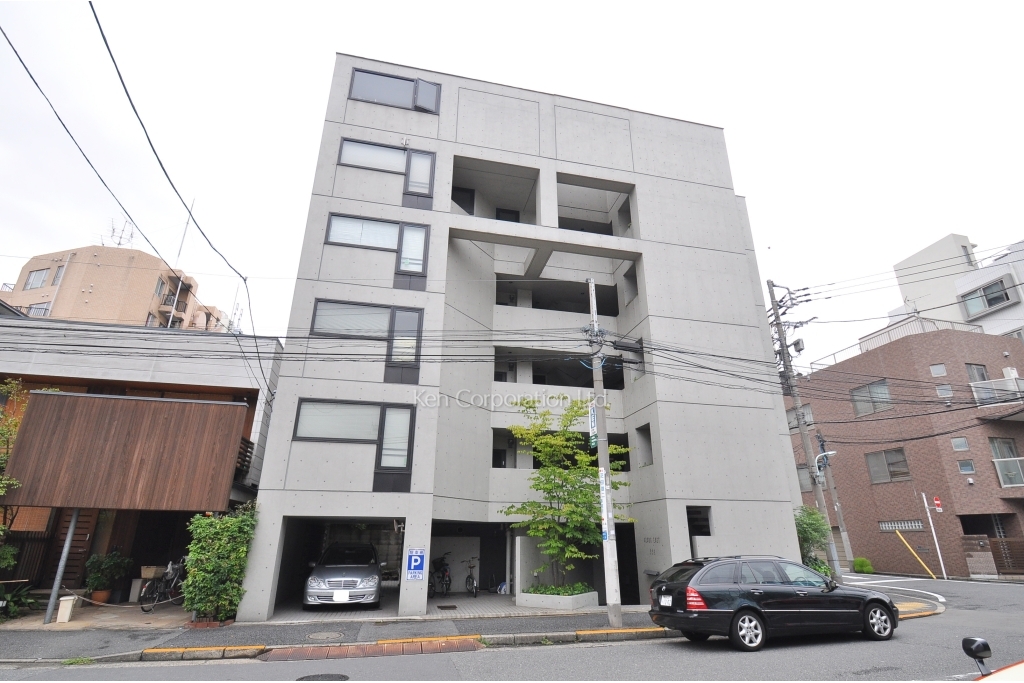 AZABU EAST 336