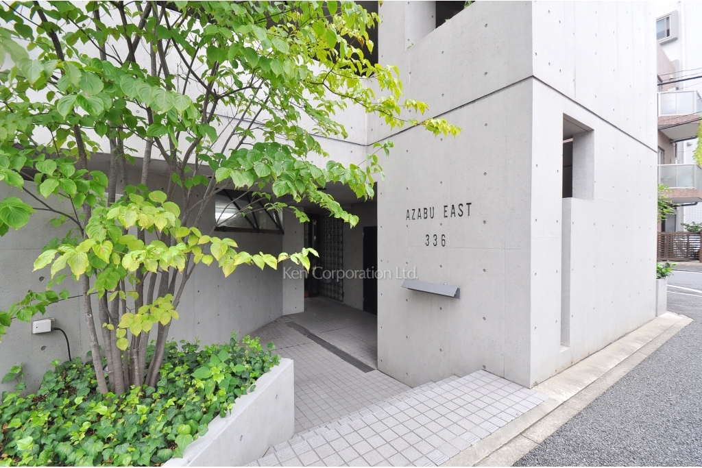 AZABU EAST 336