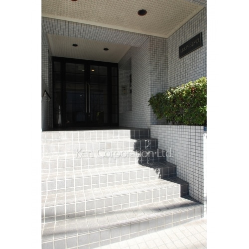 六本木アーバンレックス