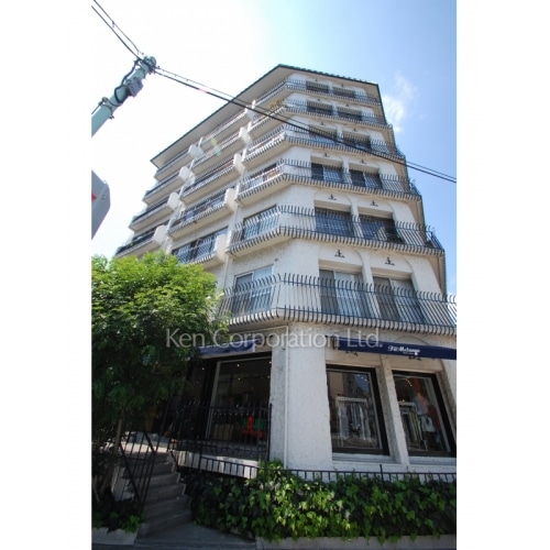 秀和外苑レジデンス