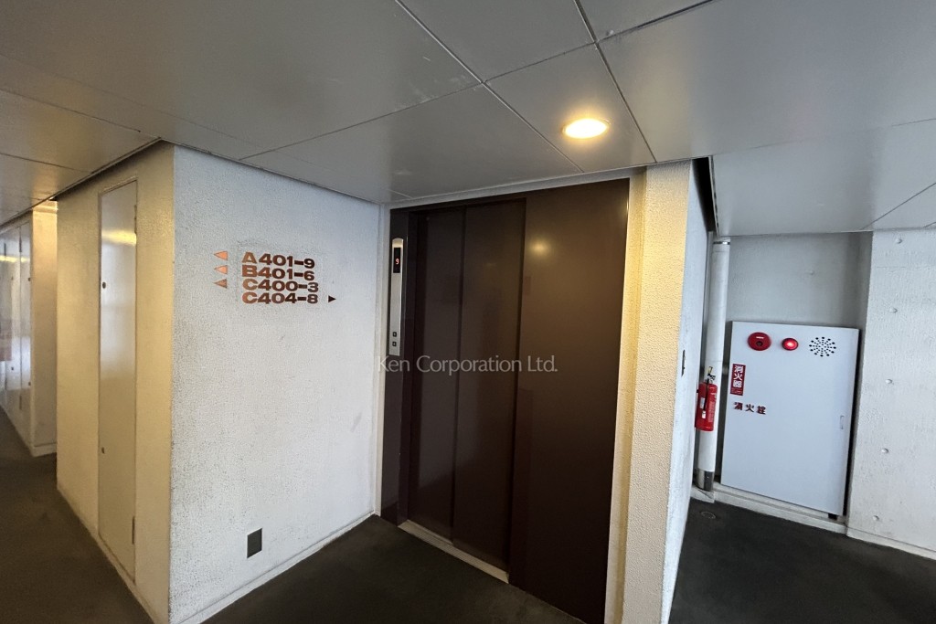 ビラモデルナ C棟