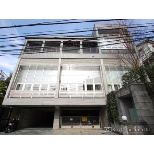 グランドメゾン神宮前