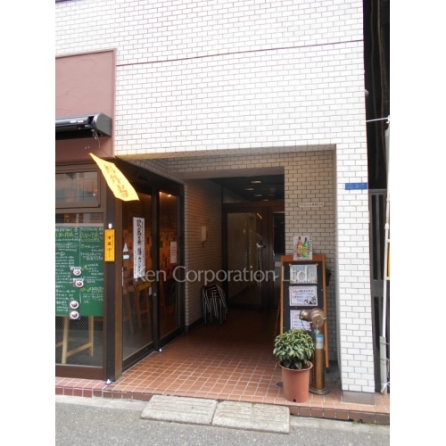 トウセン小舟町ビル