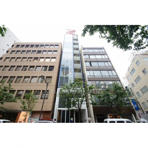 銀座クレッセントビル