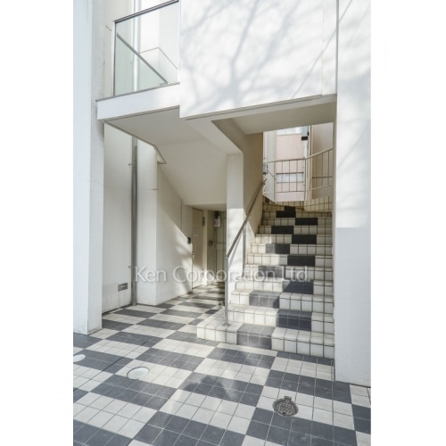 TOKYU REIT自由が丘スクエア