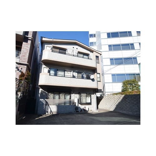 フレール代々木