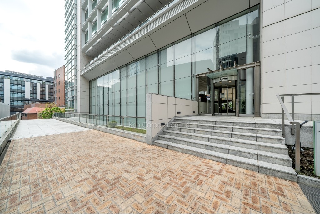 日本アムウェイ本社ビル