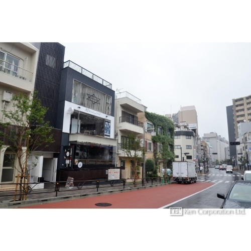 第３３イチオクビル