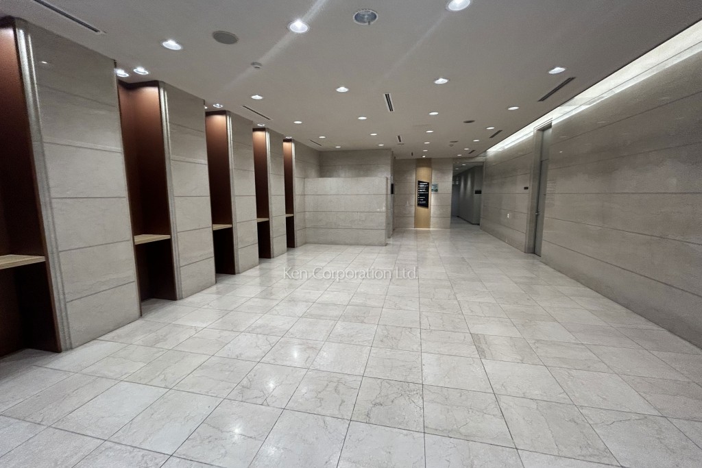 西新宿三晃ビル