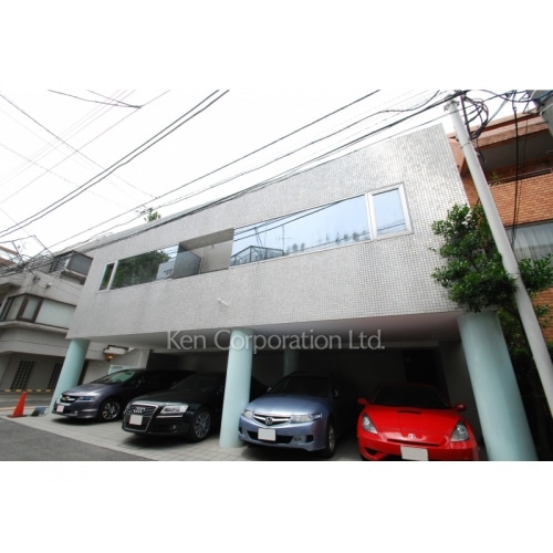 クリーデンス麻布台