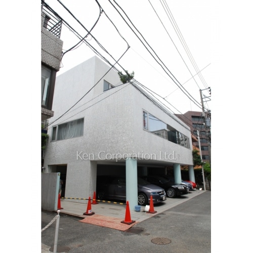 クリーデンス麻布台