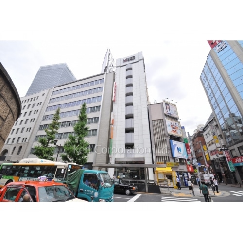 ヤエスメッグビル