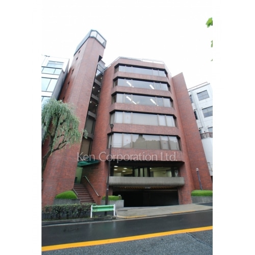 赤坂パレスビル