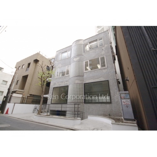 南青山グリーンランドビルⅢ