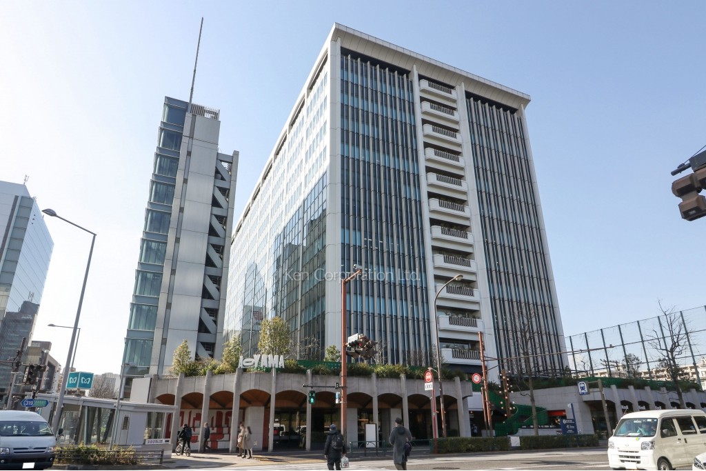 青山 アディダス adidas AX 1 MID GORE-TEX シューズ スニーカー