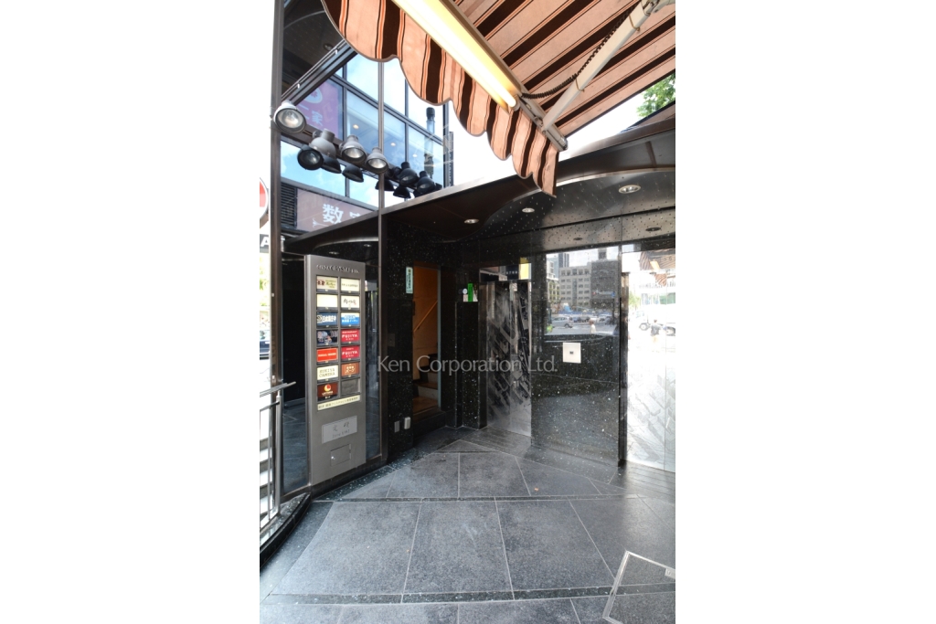 銀座クリスタルビル