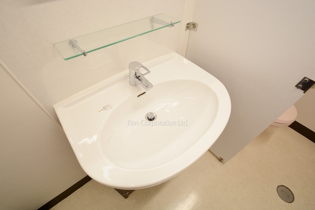 銀座スワロービル