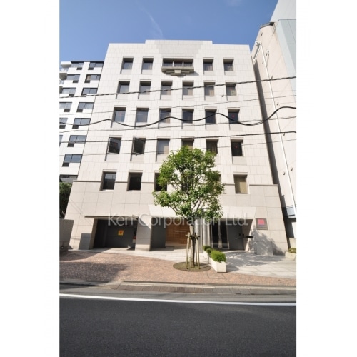 ＨＩＬＬ　ＣＲＥＳＴ　３７３