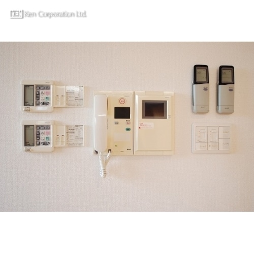 アージュ薬王寺