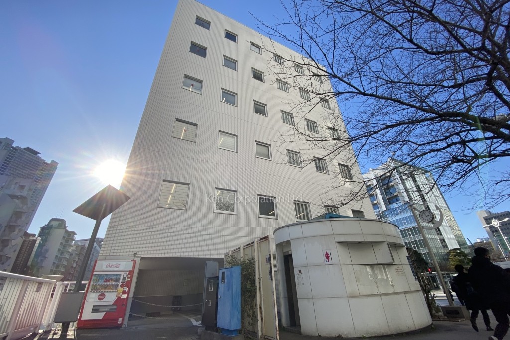 田町イーストウィング