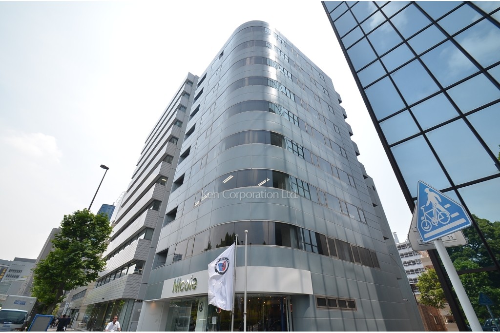 アトム青山タワー