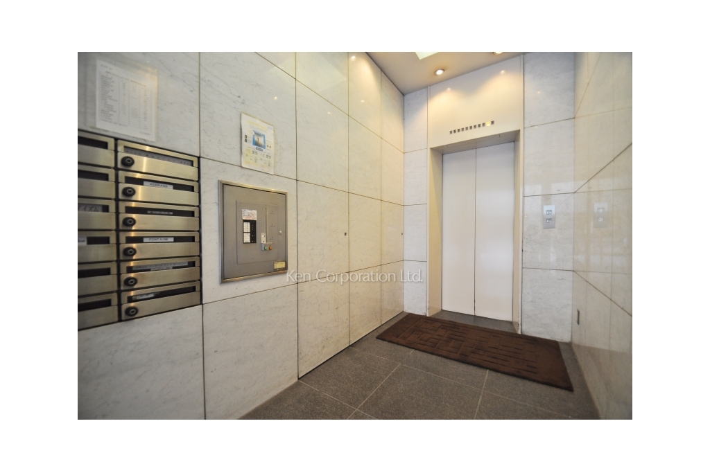 銀座サワモトビル