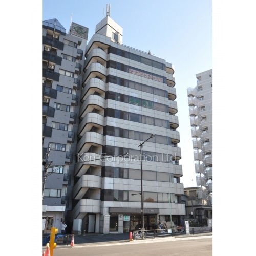 パインフィールドビル