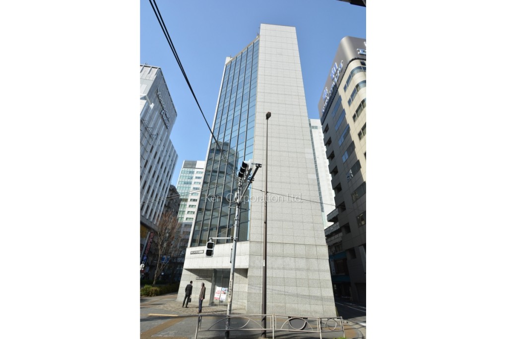 ラウンドクロス秋葉原