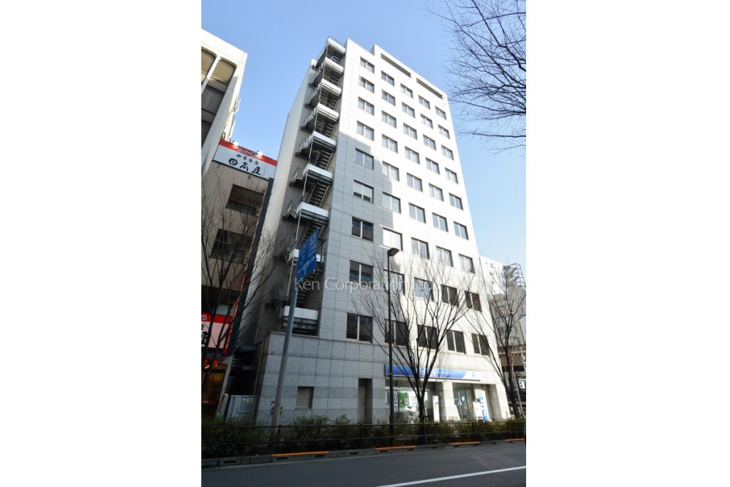 ラウンドクロス秋葉原