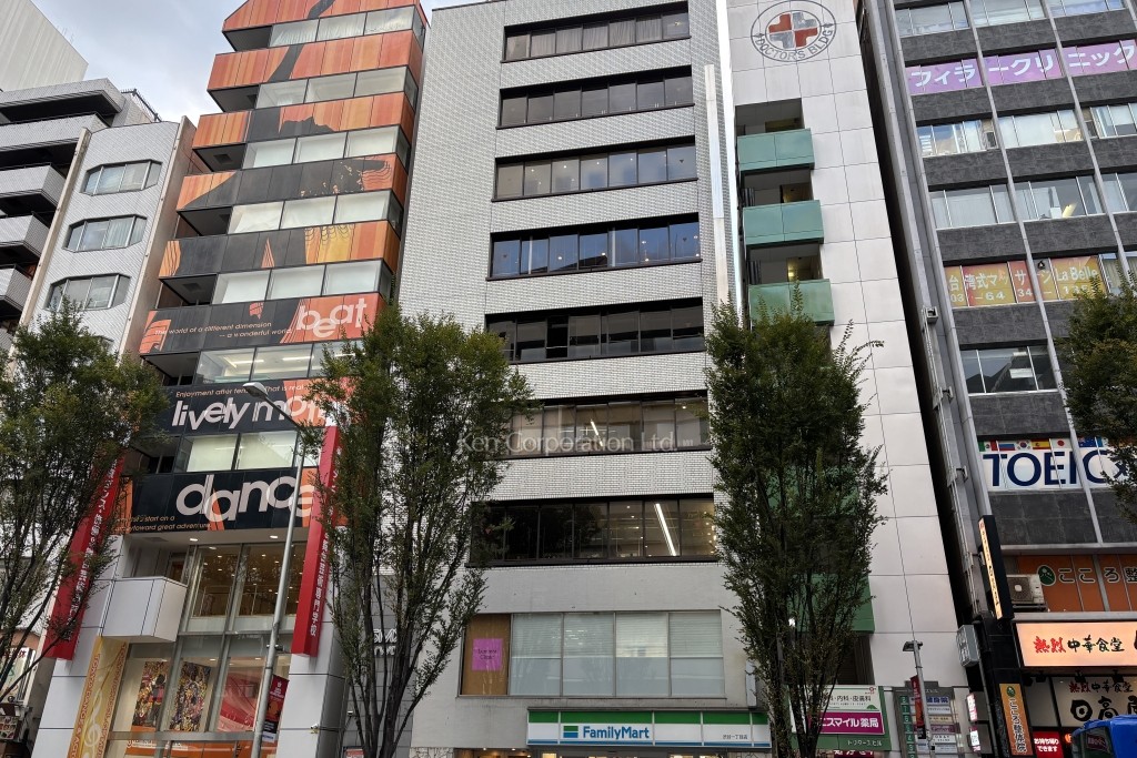 マトリクス・ツービルディング